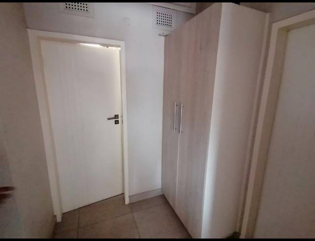 3 BEDROOM APARTMENT TO LET IN SOUTH BEACH